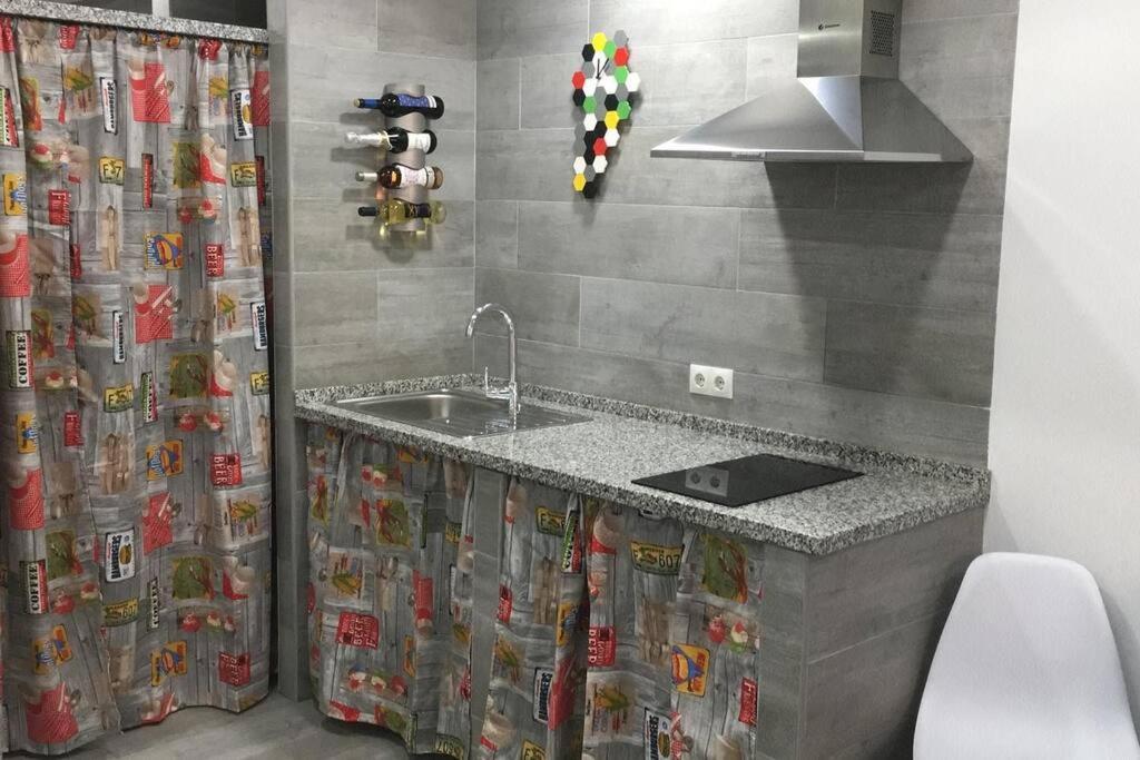 Apartamento A, A 3 Minutos De La Estacion Central De Bus Y Tren Malaga Exterior photo